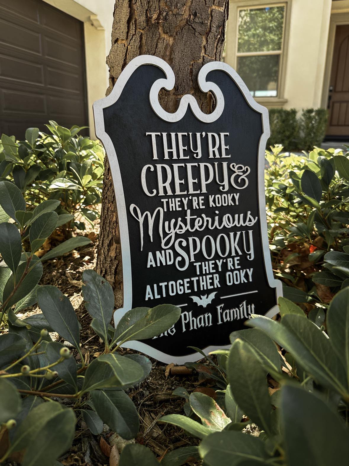 Creepy Spooky Family Sign