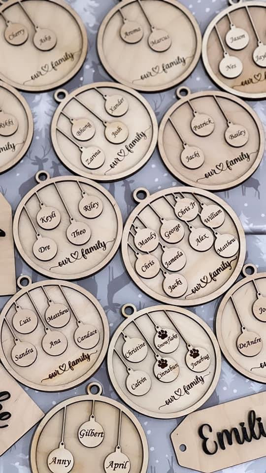 Custom Family Ornaments Names Grandparents Son Daughter