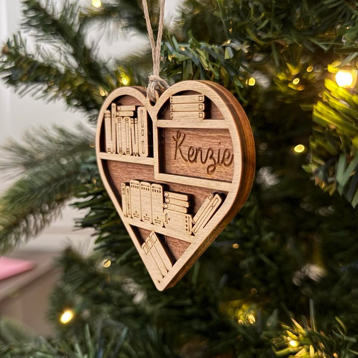 Heart Bookshelf Ornament